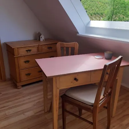 Giebelzimmer Mit Weinbergblick Stetten  Exterior photo