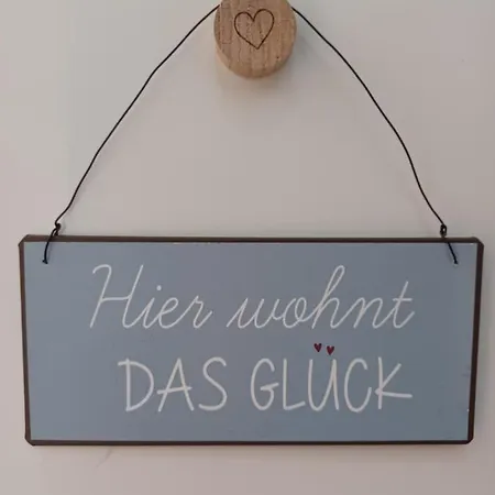 Giebelzimmer Mit Weinbergblick Stetten  Exterior photo